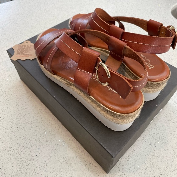 Leather wedges - Picture 8 of 12